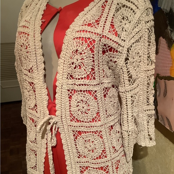 Tie front crochet maxi cardigan. - Picture 6 of 6